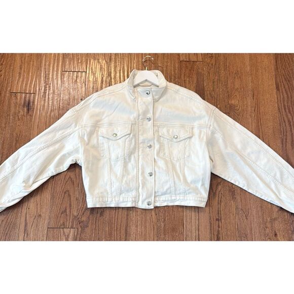 Abercrombie & Fitch NWT white cropped zip front jean jacket large - Picture 8 of 9